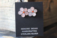 Load image into Gallery viewer, Pink Shell Flower Studs