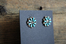 Load image into Gallery viewer, Turquoise Cluster Studs