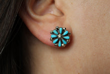 Load image into Gallery viewer, Turquoise Cluster Studs