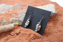 Load image into Gallery viewer, Silver Water Earrings