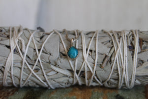 Simple Turquoise Necklace