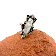 Load image into Gallery viewer, White Buffalo Howlite Ring