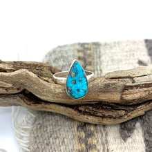 Load image into Gallery viewer, Turquoise Teardrop Ring