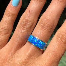 Load image into Gallery viewer, Blue Opal Waters Ring