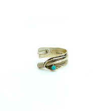 Load image into Gallery viewer, Dainty Turquoise Feather Ring